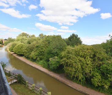 Grindle Road, Longford, Coventry - Available Immediately - Photo 3