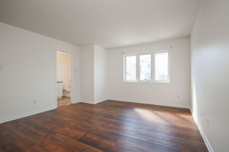 For Lease - 328 STATEWOOD Drive, Kanata, Ontario - Photo 3