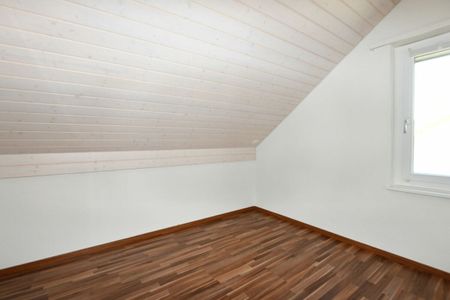 Charming 6.5-room single-family house with veranda, large terrace and garden in a quiet location in Wettingen - Foto 3