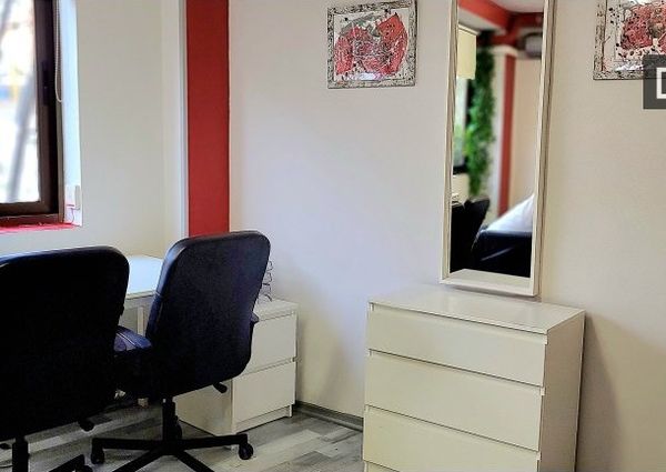 barcelona, Catalonia 08018