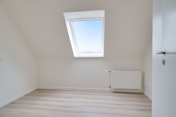 2-vær. lejlighed med egen altan - Photo 1