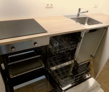 NETTE MIETER:INNEN WELCOME! PERFEKT AUFGETEILTE 2-ZIMMER-WOHNUNG NÄ... - Photo 2