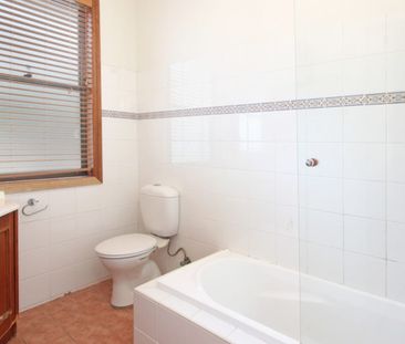 Good Sized Family Home In Great Location! - Photo 5