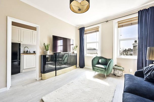 1 bedroom flat to rent - Photo 1