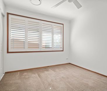 Relaxed Living with Modern Touches - Photo 2