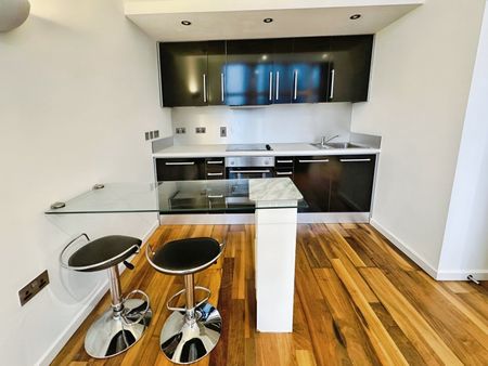 2 bedroom apartment to rent - Photo 3