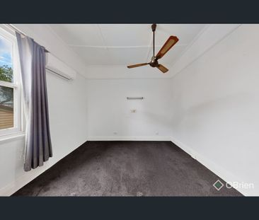 10 Allen Street, Oakleigh, Vic 3166 - Photo 1