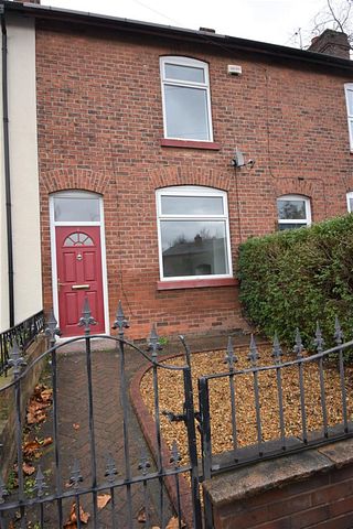 Derwent Street, Leigh, WN7 - Photo 2