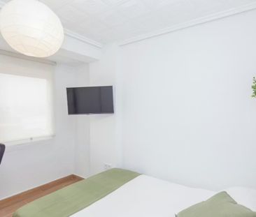 Carrer d'Escalante, Valencia, Valencian Community 46011 - Photo 4