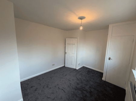 Eva Road, Oldbury, B68 - Photo 3