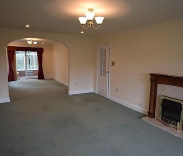 3 bedroom detached house to rent - Photo 3
