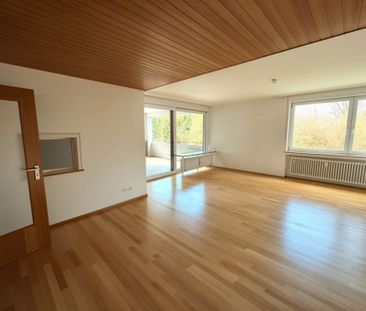 Großzügige 3ZKB Wohnung mit Loggia, Gästetoilette, Hell, Abstellkam... - Photo 1