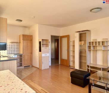 Sunny - 2 Zimmer Mietwohnung mit Balkon auf ca. 54m² Wfl.! - Photo 2