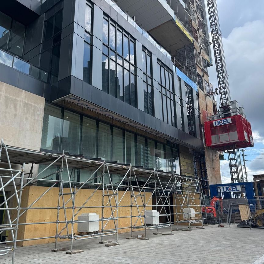 For Lease - 4015 The Exchange Street Unit# 1001, Mississauga, Ontario - Photo 1