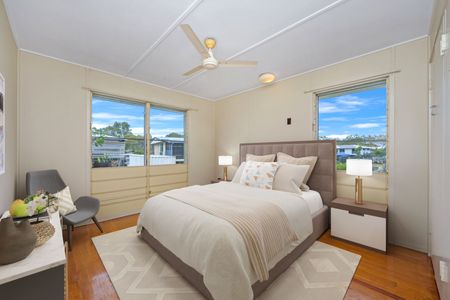 Charming Queenslander Home - Available for Move In Now!! - Photo 3