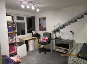 6 Bed - 45 Chestnut Avenue, Hyde Park, Leeds - LS6 1AZ - Student - Photo 5