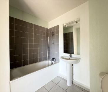 Location Appartement 1 pièce 30m² LA CIOTAT 13600 - Photo 1