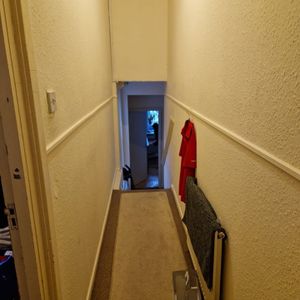 1 Bed Flat, Stanford Road, BN1 - Photo 3