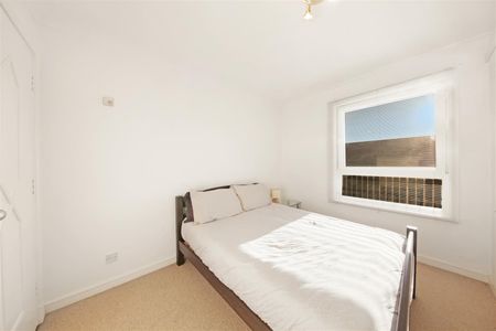 1 bedroom apartment - Photo 4