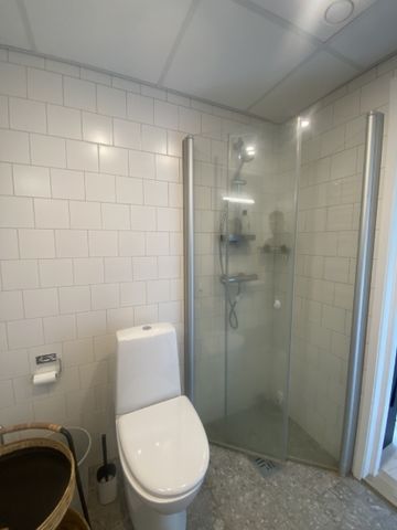 Järfälla - 1rok - tillsv - 9.456kr/mån - Photo 3