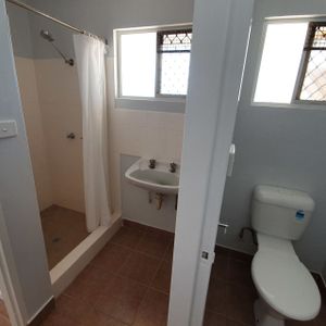 One Bedroom Unit - Photo 3