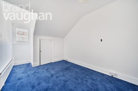 2 bedroom maisonette to rent - Photo 4