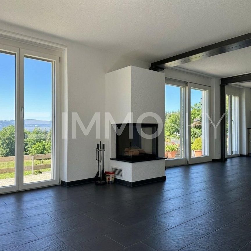 Modern decor meets charm and view - Foto 1