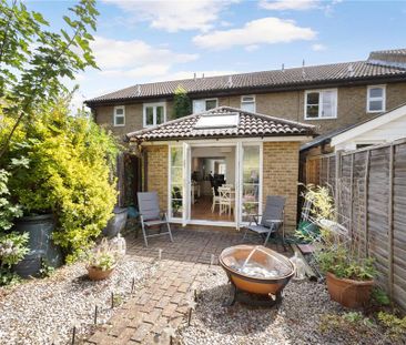 3 bedroom terraced house to rent - Photo 4