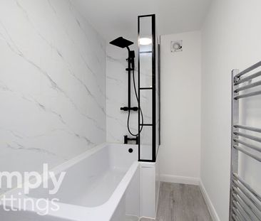 2 Bed property for rent - Photo 4