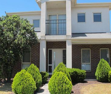 FRESHLY PAINTED! 4 Bed Family Home in Newport - Photo 1