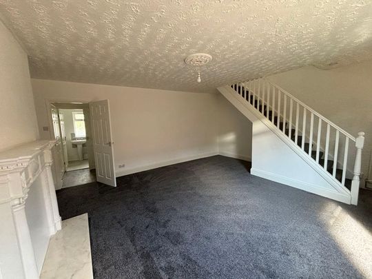 2 bed terraced house to rent in NE63 - Photo 1