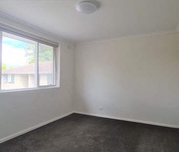 Convenient Location, Relaxed Living – ready to move in! - Photo 1