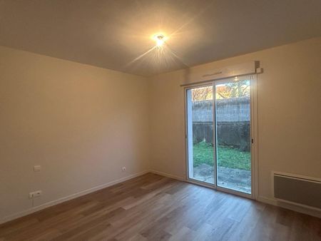 Location Appartement 3 pièces 71m² ALBI 81000 - Photo 3