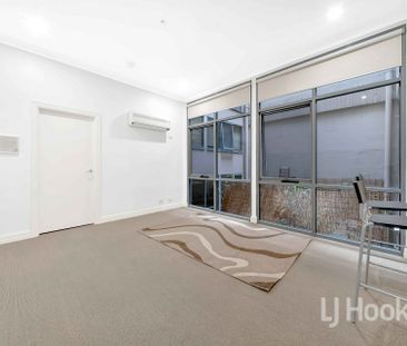 Fully furnished apartment available for rent! - Photo 1