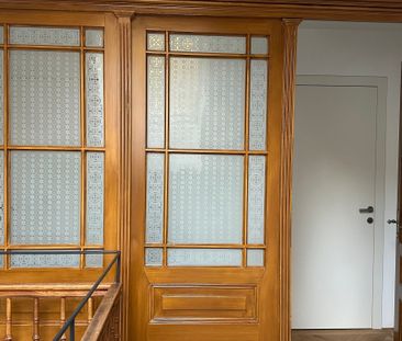 Traumhafte 2-Zimmer-Dachgeschosswohnung in neu renovierter Villa in... - Photo 6