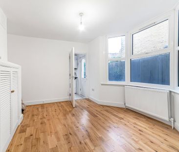 5 bedroom house to rent - Photo 1