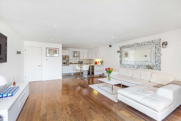 Kensington Gardens Square, Notting Hill, W2, London - Photo 1