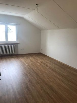 Charmante 2 1/2-Zimmerwohnung - Photo 1