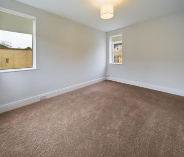 Ralph Allen Drive, Bath - Photo 3