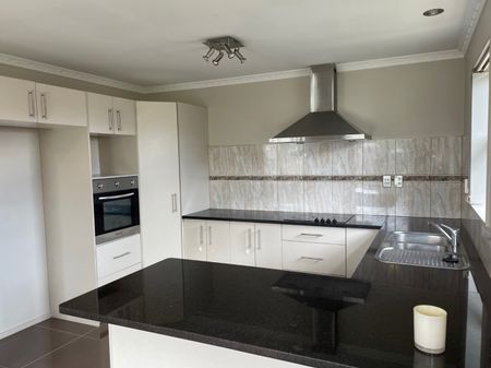 8a Tawa Crescent, Manurewa, Auckland - Photo 5