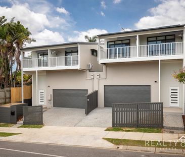 663 Creek Road, Mansfield, Qld 4122 - Photo 4