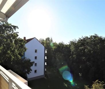 2-Zimmer-Wohnung mit Balkon! Ruhige Lage! Tolle Aktion! - Photo 3