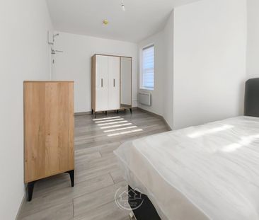 6 bedroom house of multiple occupation to rent - Photo 1