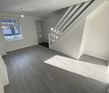 2 Bed Terraced House, Cockburn Close, LS11 - Photo 5