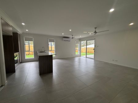43 Fauna Rd, Gympie QLD 4570 - House For Rent - $620 | Domain - Photo 3