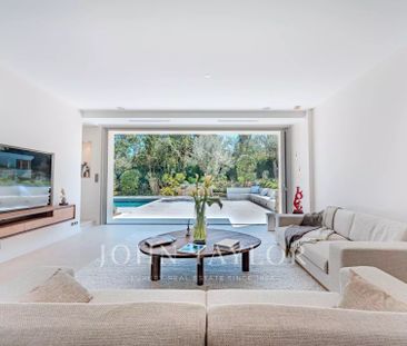 Maison à louer Mougins, Cote d'Azur, France13 000 EUR / Mois - Photo 1
