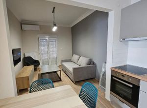 Studio/Γκαρσονιέρα για ενοικίαση - Νεάπολη, - Φωτογραφία 1