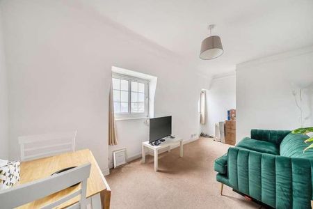 Twickenham, Middlesex, TW1 - Photo 3