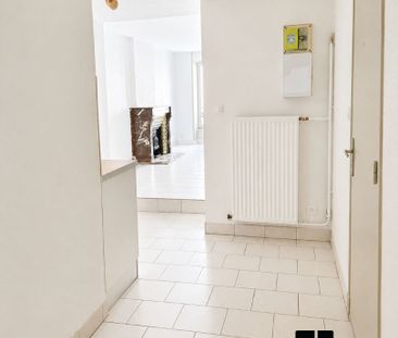 Location Appartement 2 pièces 42m² - Photo 4