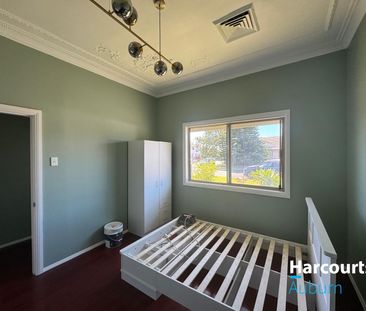 WELL PRESENTED 3 BEDROOM HOUSE FOR LEASE - Photo 1